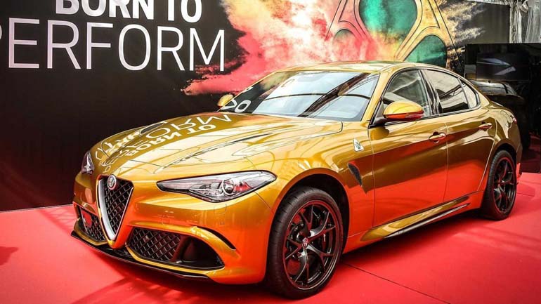 Αυτή η Giulia είναι πραγματική κούκλα